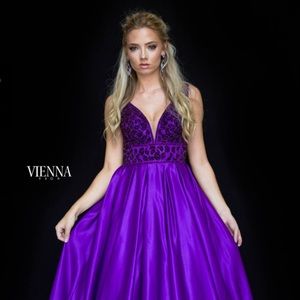 Vienna Purple Gown (Pageants/Prom)